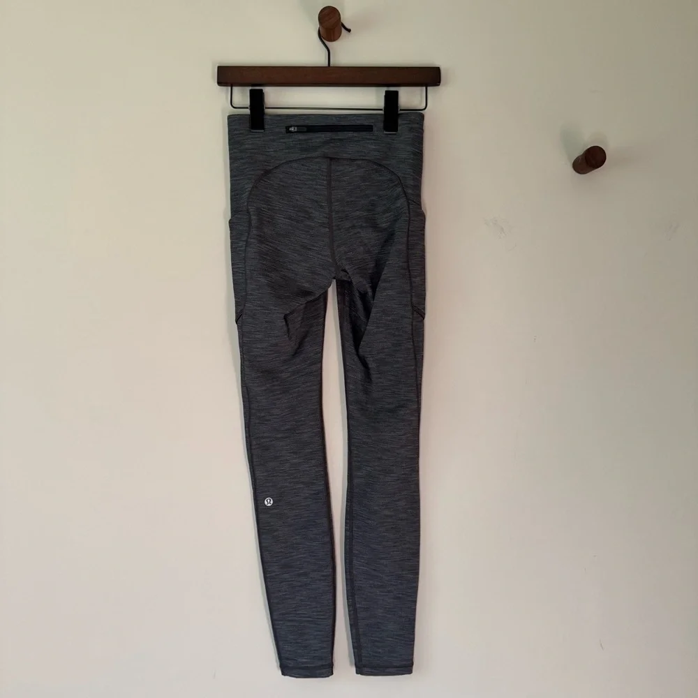 LULULEMON SPEED UP TIGHT WITH POCKETS GRAY SPACE DYE COLOR SIZE 4 - Picture 2 of 9